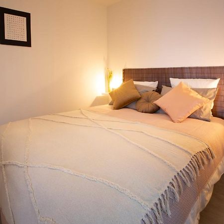 Le Nid 3 Etoiles Wifi, Netflix, Disney, Coeur De Bastide Villefranche-de-Rouergue Kültér fotó